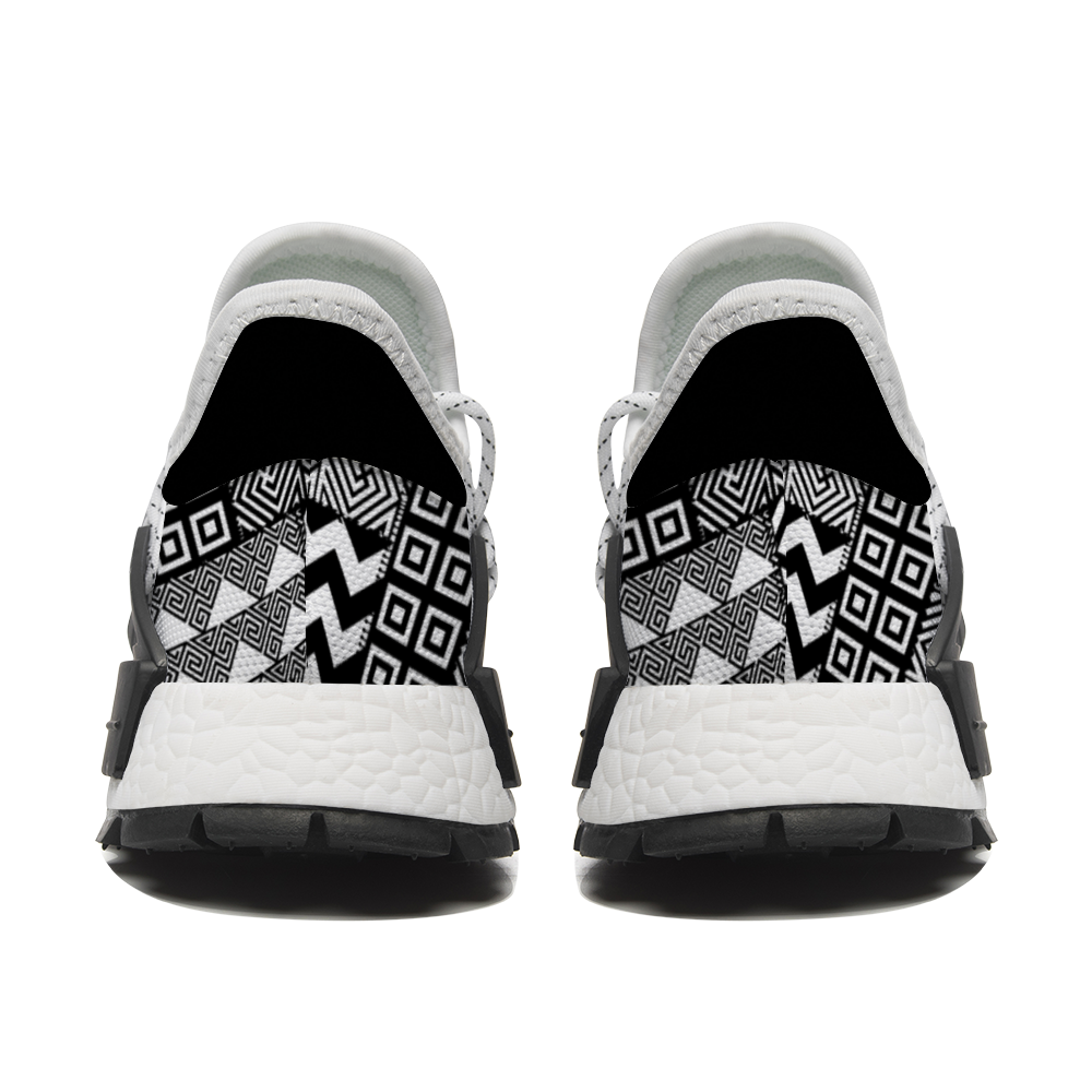 Unisex Black and White | Sneakers