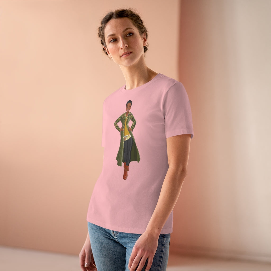 Woman in Camo | Women's Premium Tee